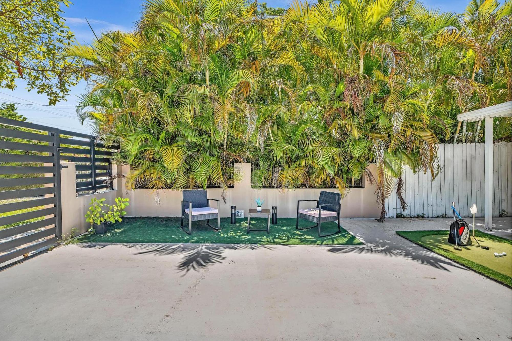 Estelo'S Place - Modern Townhouse With King Bed, Only 5 Min From The Airport! Miami Exteriér fotografie