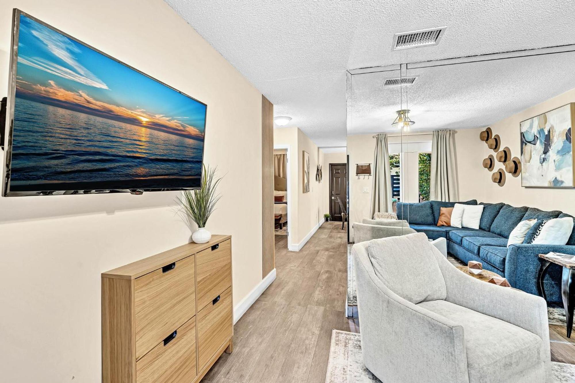 Estelo'S Place - Modern Townhouse With King Bed, Only 5 Min From The Airport! Miami Exteriér fotografie