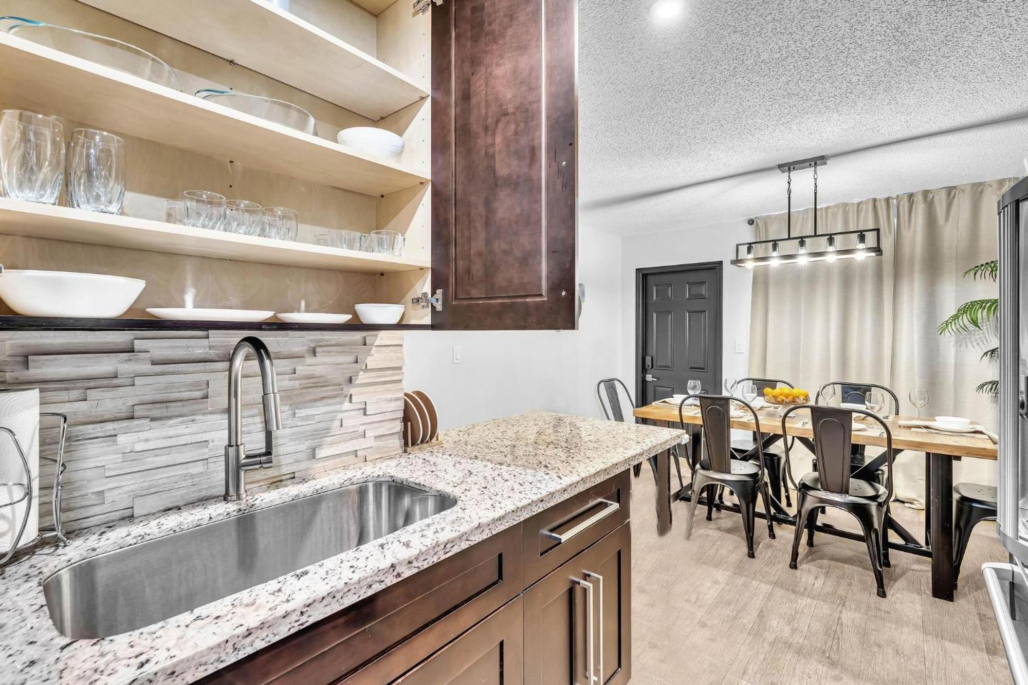 Estelo'S Place - Modern Townhouse With King Bed, Only 5 Min From The Airport! Miami Exteriér fotografie